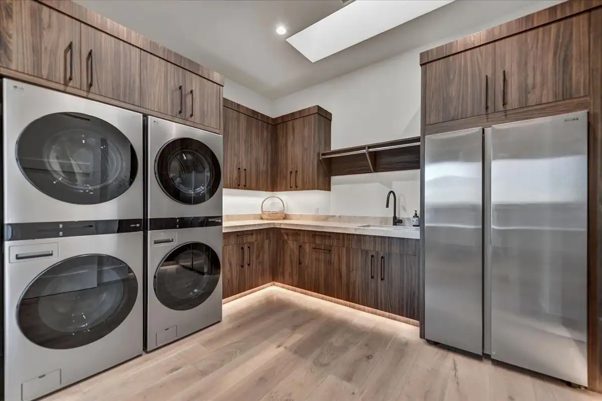 Utility and laundry room