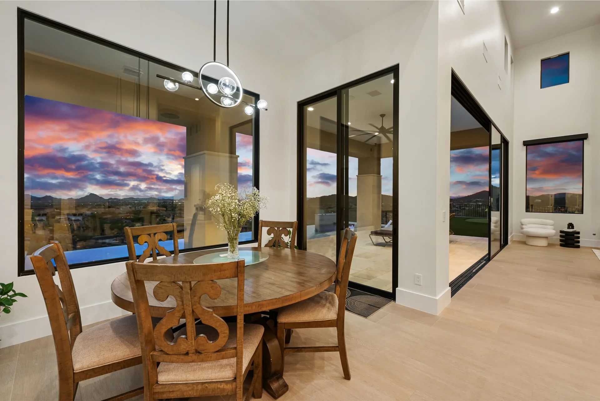Praiano Way casual dining sitting area