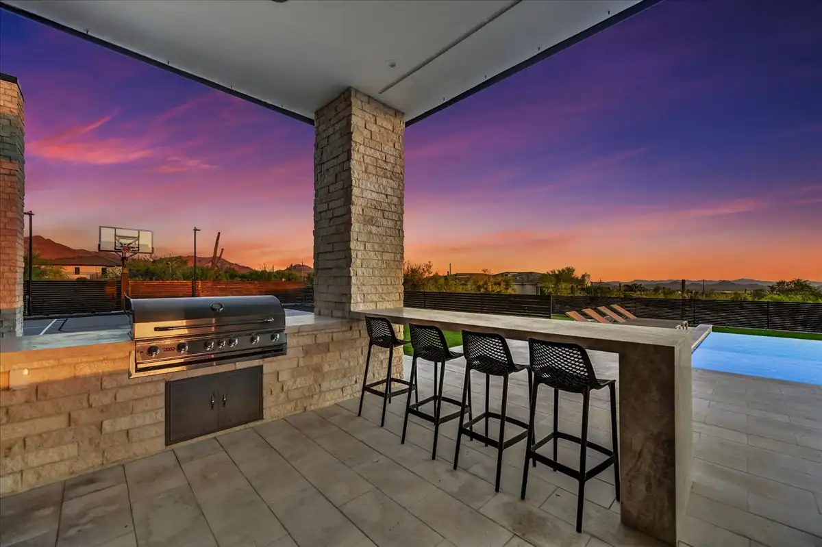 Outdoor dining patio