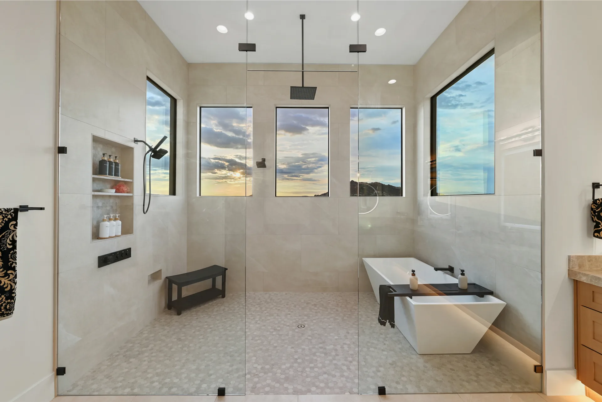 Praiano Way primary shower detail