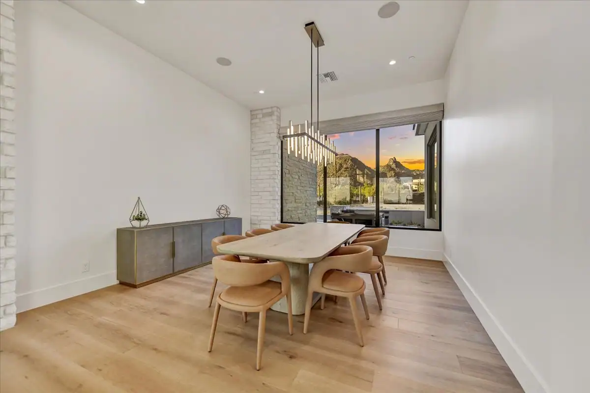 Formal dining room